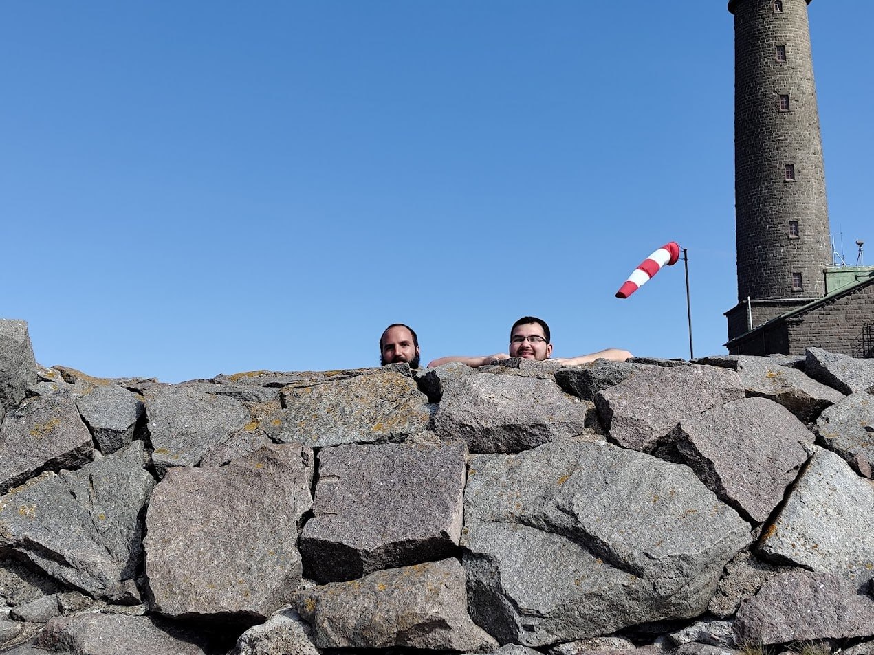 Auf der Mauer auf der Lauer...